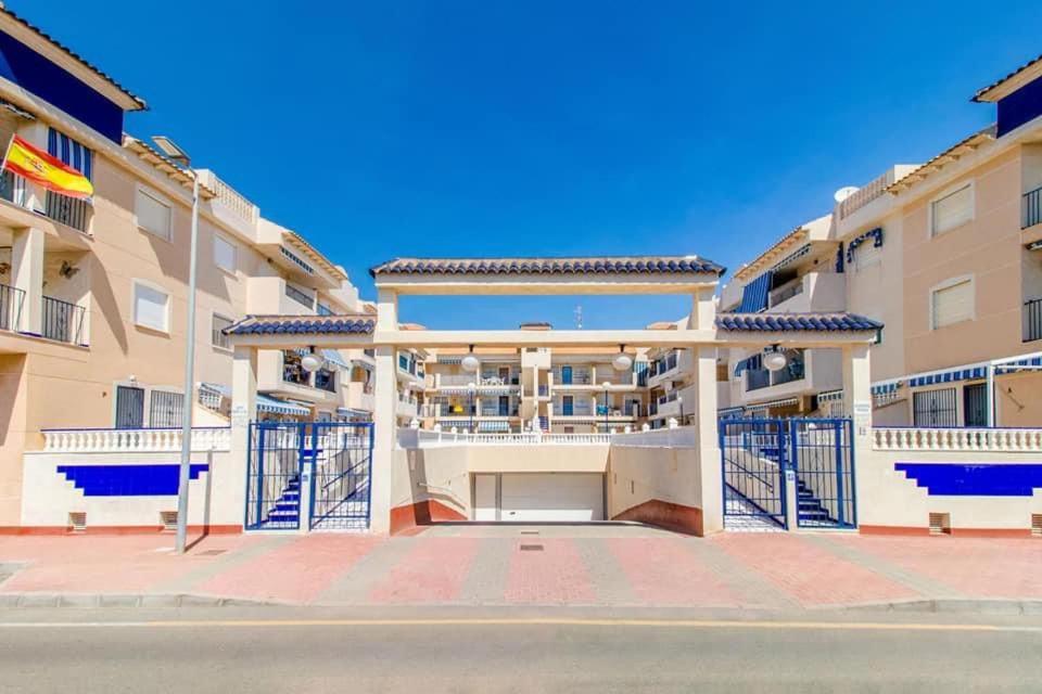 Apartamento Raxi Torrevieja Exterior foto